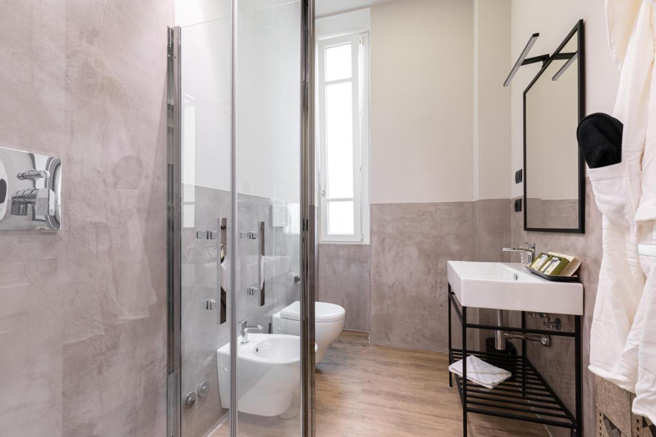 Foresteria Di Piazza Cavour - Luxury Suites & Guest House Рим Экстерьер фото
