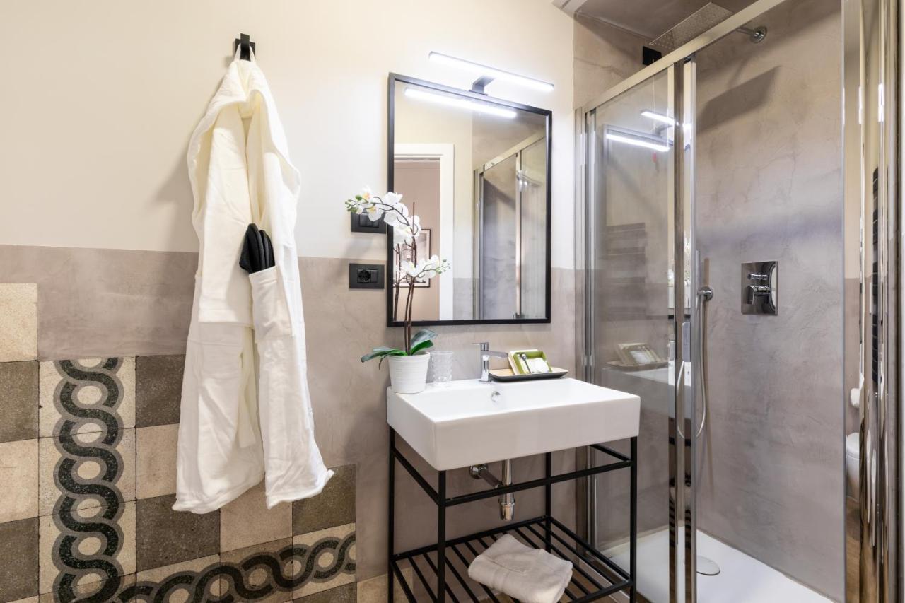 Foresteria Di Piazza Cavour - Luxury Suites & Guest House Рим Экстерьер фото